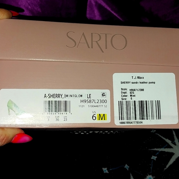 NWB SARTO SHERRY SUEDE LEATHER PUMP SIZE 6 COLOR MINT - Picture 4 of 4